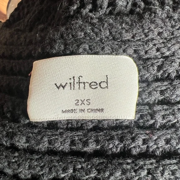 Aritzia Wilfred Black Knit Body-con Midi Dress
EUC 2X - Picture 3 of 5